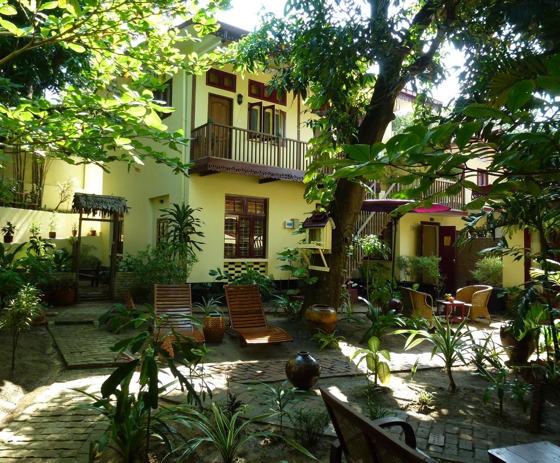 Alamanda Inn, Boutique Hotel And French Restaurant Yangon Exterior foto
