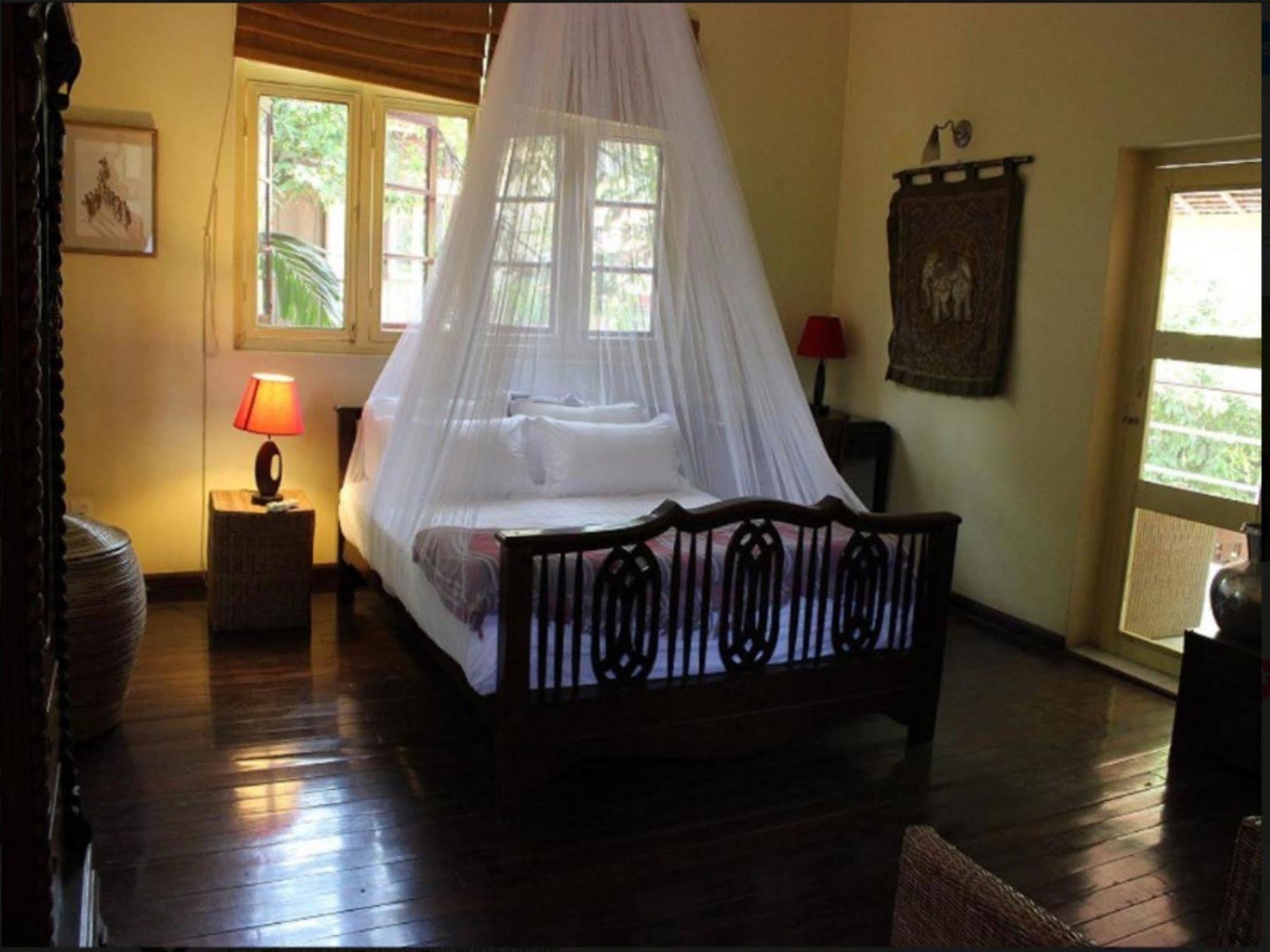 Alamanda Inn, Boutique Hotel And French Restaurant Yangon Exterior foto